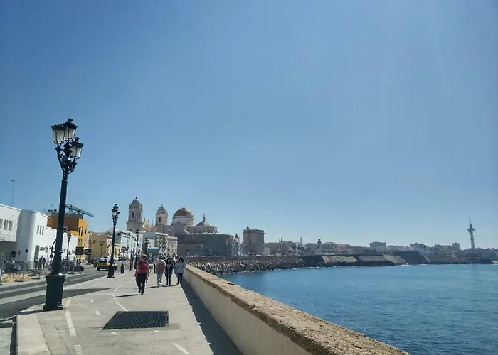 Casa En Plaza De La Merced_centro Flamenco_cádiz *